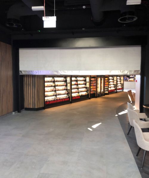 brandgardin på bio är halvt nedsänkt