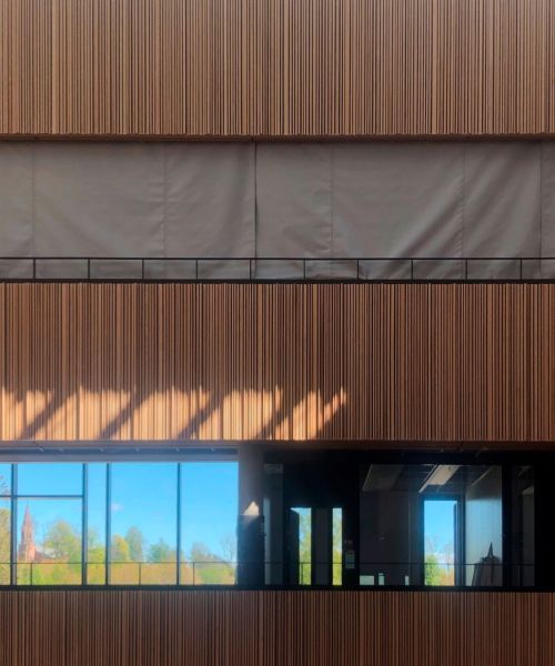 Rauchvorhang an der Uni 